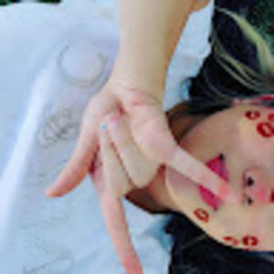 Meet your Posher, Itzel